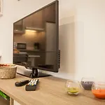 Homefeel Alameda